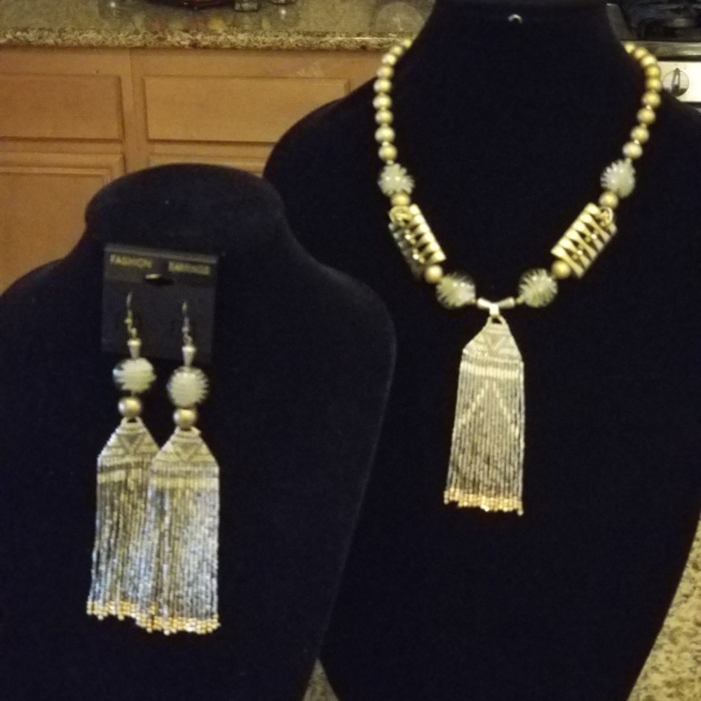 necklace set